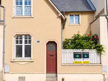 vente maison à angers (49000) : à vendre / 108m² angers