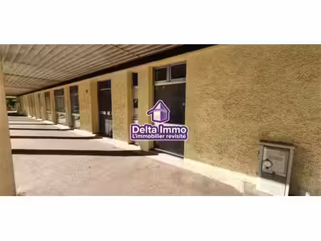 evreux - local à usage commercial ou de bureaux de 356 m² à l