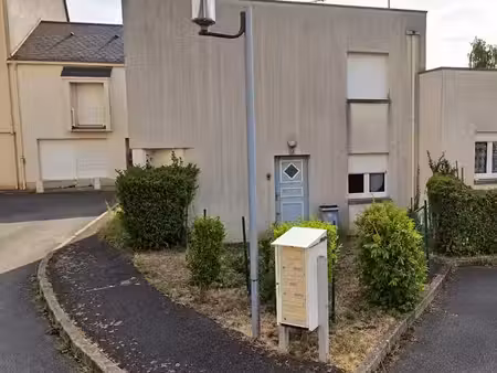 location maison 3 pièces 76 m² à la châtre (36400)
