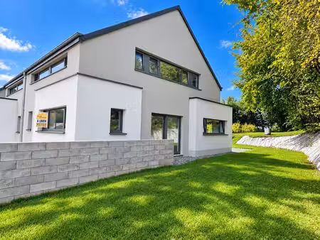 superbe villa neuve 3 chambres idéalement située