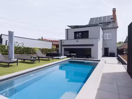karaktervolle woning met uitzonderlijk wooncomfort  4 rui...