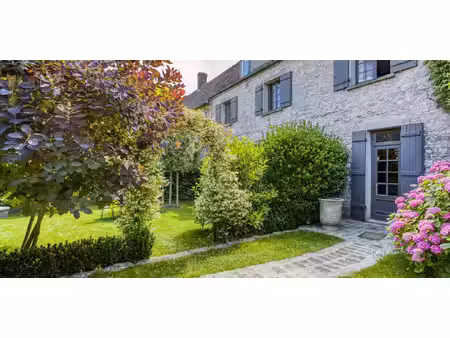maison avec jardin et terrasse thoiry (78)