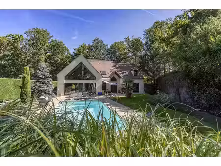 maison de luxe à vendre dans le quartier ouest