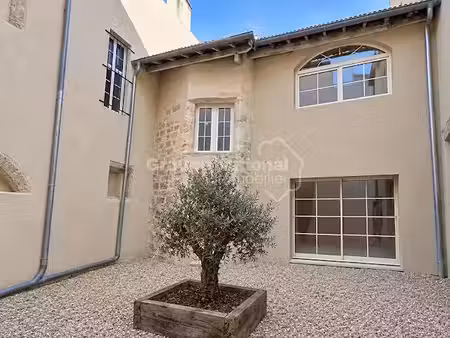 vente appartement 2 pièces 57 m² à orange (84100)  185 000 €
