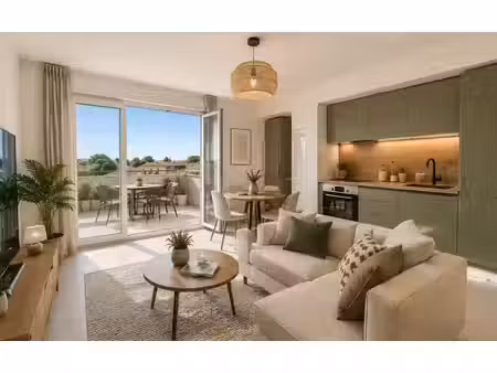 vente appartement 2 pièces 42 m² à frejus (83600)  218 384 €