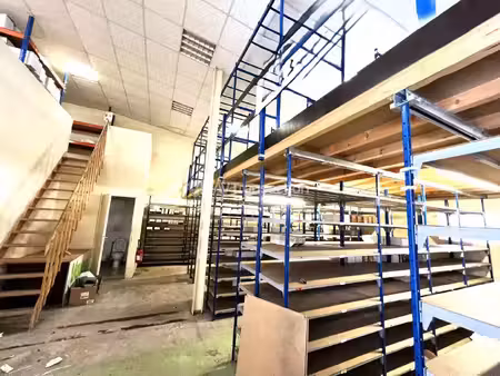 vente local industriel 5 pièces 469 m² saint-germain-en-laye (78100)