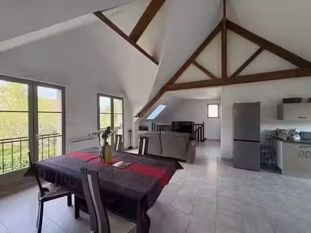 location appartement 4 pièces à chateaufort (78117)  1 380 €