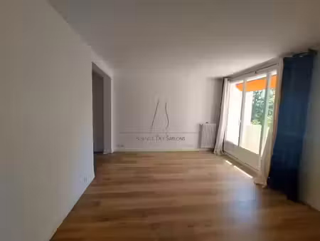 location appartement 4 pièces 62 m² à chatou (78400)  1 525 €