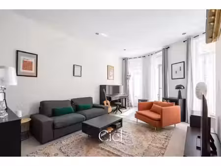 vente appartement 3 pièces 74.06 m² à marseille 6ème (13006)  275 000 €