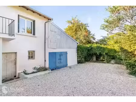 vente appartement 5 pièces 133 m² à genay (69730)  285 000 €