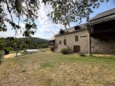 charmant corps de ferme rénové – 7 5 hectares
