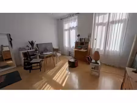 appartement 1ch à saint-gilles très bien situé  lumineux