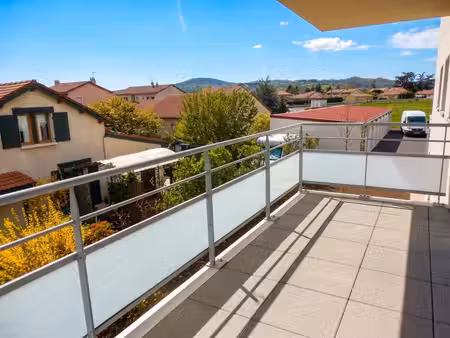 f2 - terrasse - parking