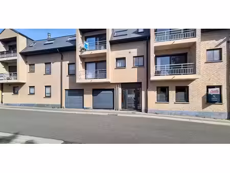 appartement à louer à ursel pour € 750 avec 2 chambres à coucher