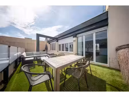 appartement secteur prise avec grande terrasse