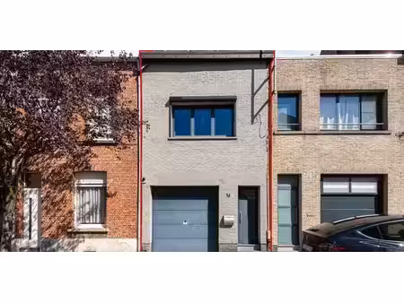 maison à vendre à hoboken pour € 369.000 avec 3 chambres à coucher