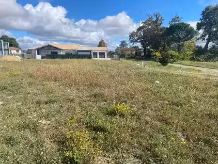 vente terrain 801 m² à saint-sever (40500)  54 000 €
