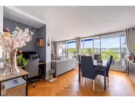 vente appartement 3 pièces 77 m² à ville-d'avray (92410)  485 000 €