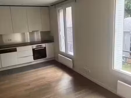 location appartement 2 pièces 50 m² à arcueil (94110)