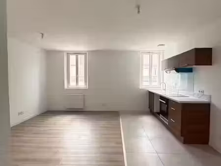 location appartement 2 pièces 42.38 m² à compiegne (60200)  720 €