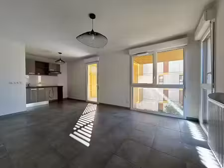 location appartement 3 pièces 61.3 m² à lormont (33310)  761 €
