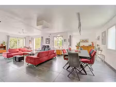 maison familiale saint-germain-en-laye - 208m2