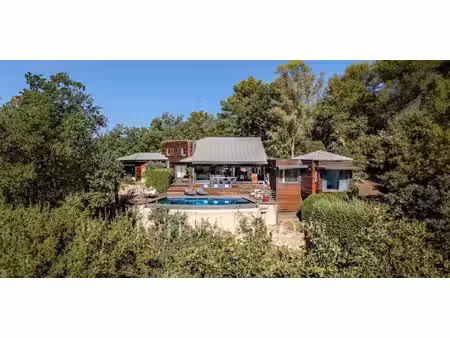 villa avec piscine et terrasse grasse (06)