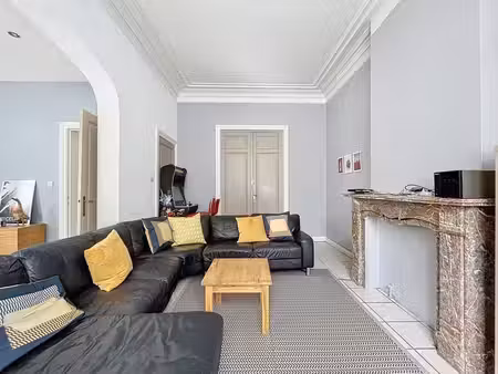 appartement spacieux idéalement situé