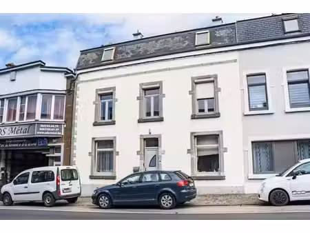 grande maison 5 chambres avec belle hauteur sous plafond