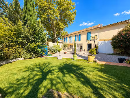 maison t5 de 180 m² avec garage attenant de 95 m²  proche du centre ville de pélissanne