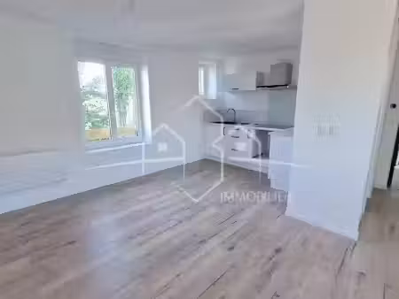 location appartement 2 pièces 38.94 m² à beaurepaire (38270)  515 €