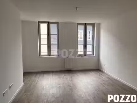location appartement 1 pièce 28.87 m² à honfleur (14600)  579 €