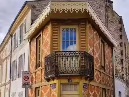 location duplex 3 pièces 53.7 m² à saint-jean-d'angély (17400)  640 €