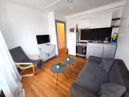 maison divisée en deux appartements