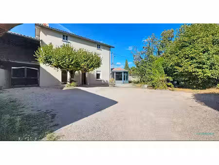 maison t3 - 88m2 (104m2 au sol) - terrain 1046 m2 - garage