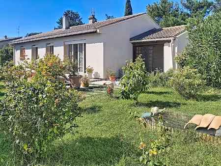 maison familiale   5 pièces avec terrain à bollene 84500.