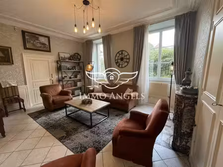maison bourgeoise avec terrain indépendant