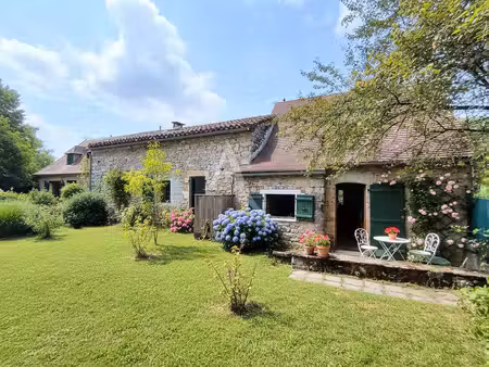 maison familiale  les junies 6 à 8 chambres sur 329m² + piscine