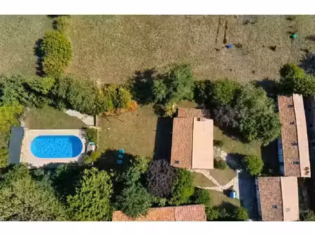 vente maison 14 pièces 312 m² à sauzé-vaussais (79190)  297 870 €