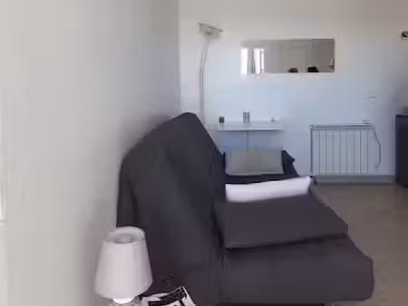 location appartement 1 pièce 20.76 m² à le grau-du-roi (30240)  520 €