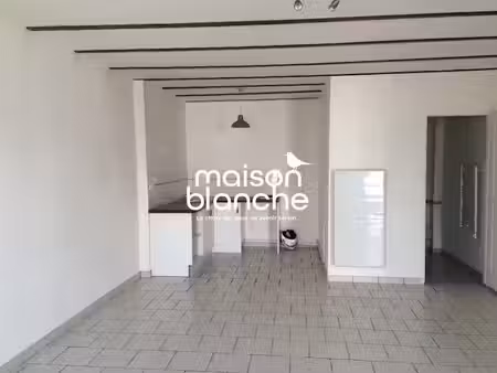 location maison 3 pièces 52.45 m² à courçon (17170)  nan €