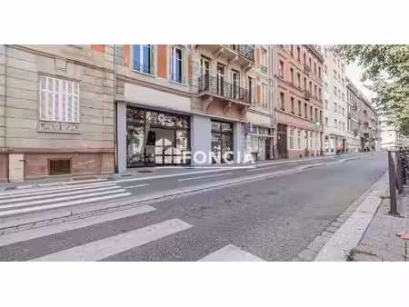 strasbourg – boulevard de nancy : murs commerciaux en très bon état  actuellement loués 4 