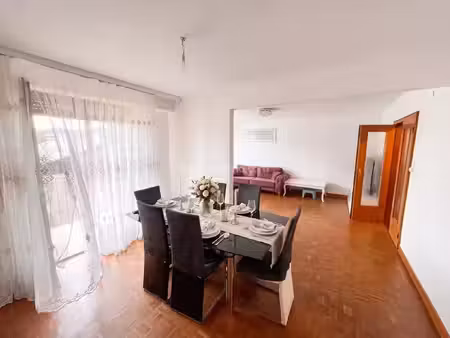 appartement 5 pièces avec balcon