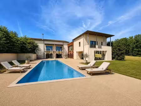 maison de luxe à vendre à bouliac