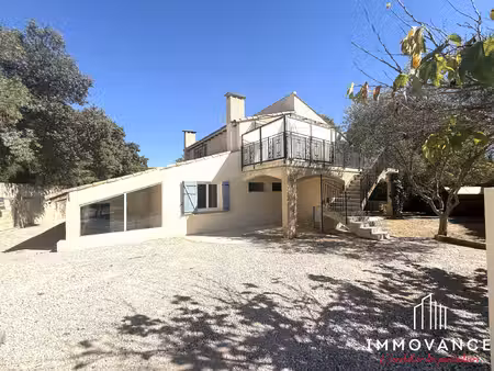 appartement rénové de 126 m² avec jardin privatif de 380 m²