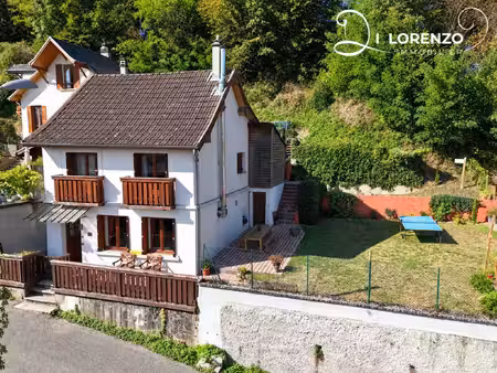 maison à vendre le pont de beauvoisin 6 pièce(s) 119m2 237 000€