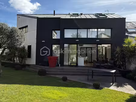 maison d'architecte de 133 m² à tours