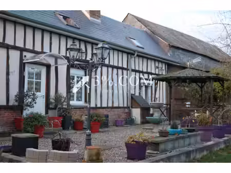 proche aumale et poix maison + gite 2 x 2 chambres sur 2000 m² de terrain