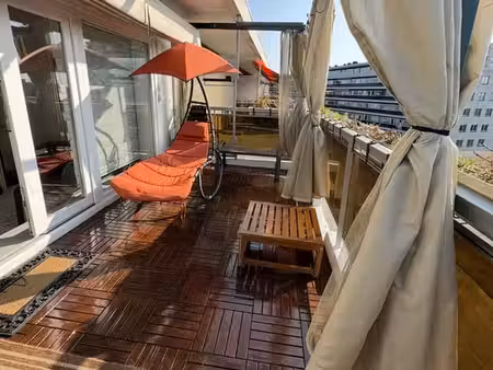 magnifique penthouse meublé 75 m2 tout à pied !