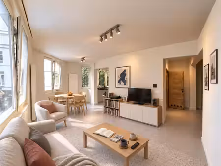 appartement 1 ch entièrement rénové | botanique – rogier